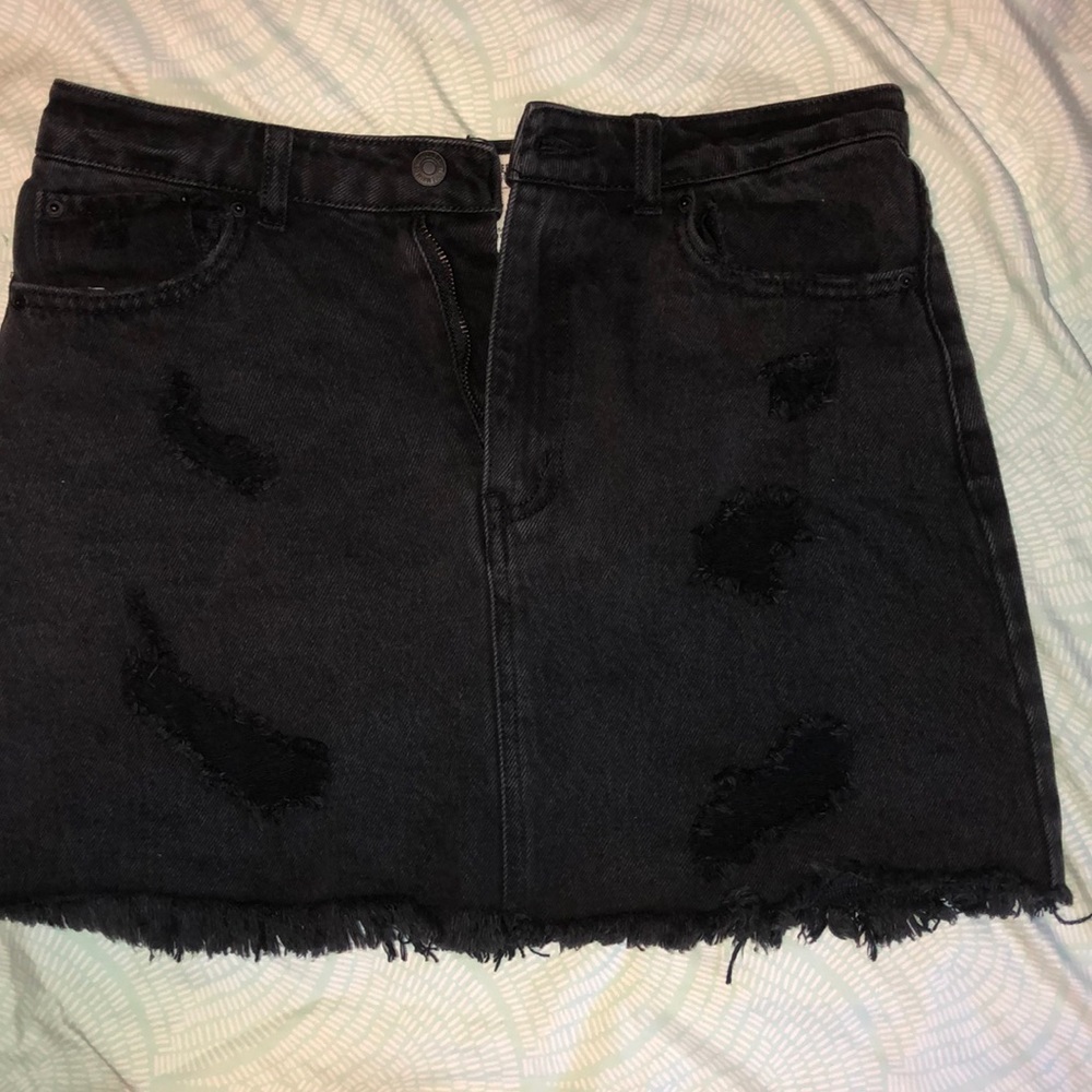 Cute black denim skirt